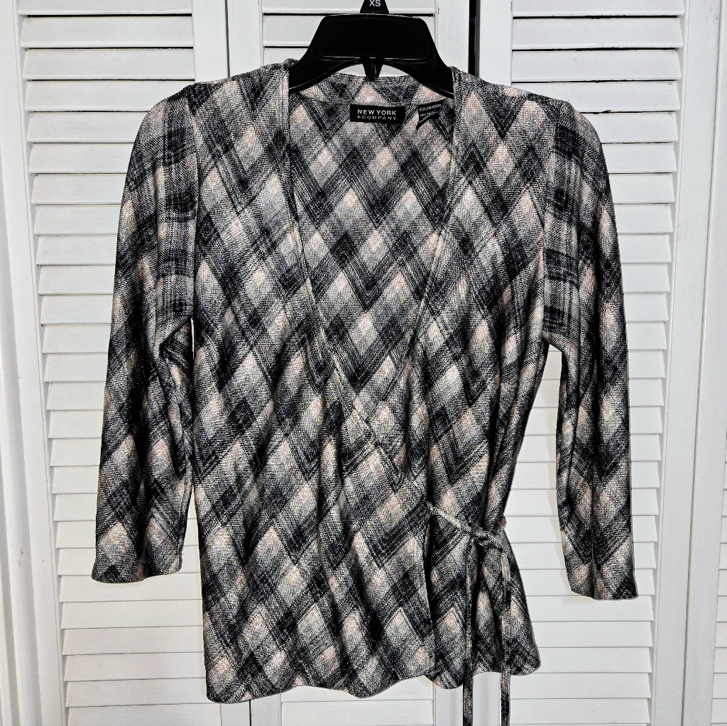New York & Company Women's S Plaid Wrap Top